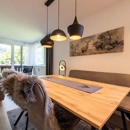 Bergnest * 加爾米施-帕滕基興